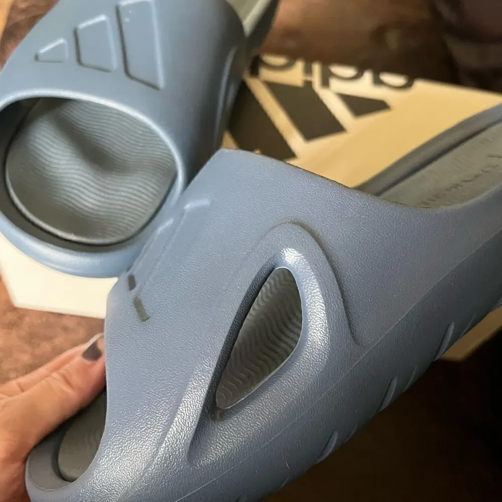 adidas molded footbed